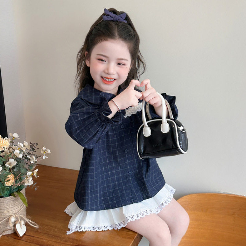 女童秋季衬衫上衣2026新款儿童时髦洋气休闲百搭长袖格子花边外套