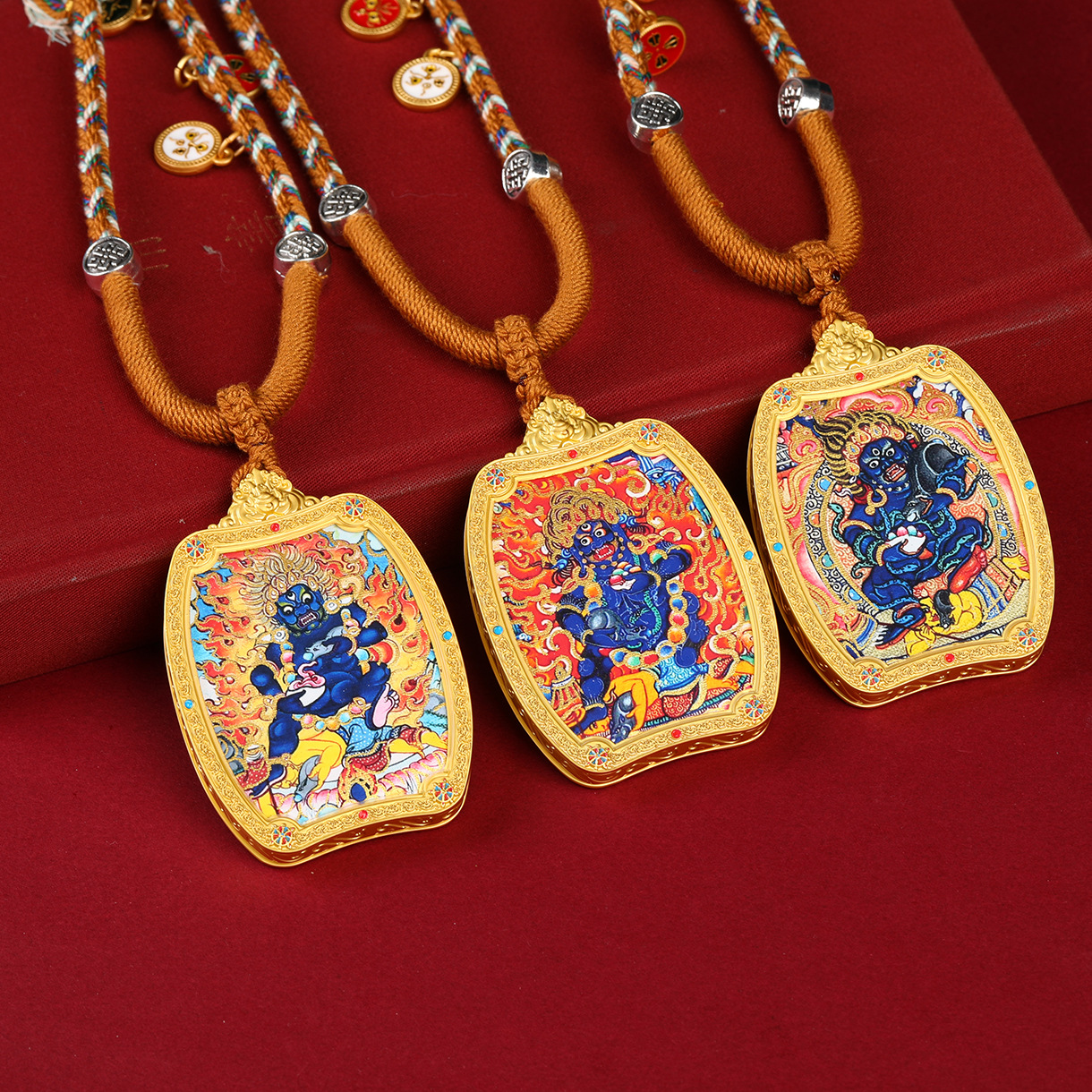 描金黑财神五爷双面唐卡