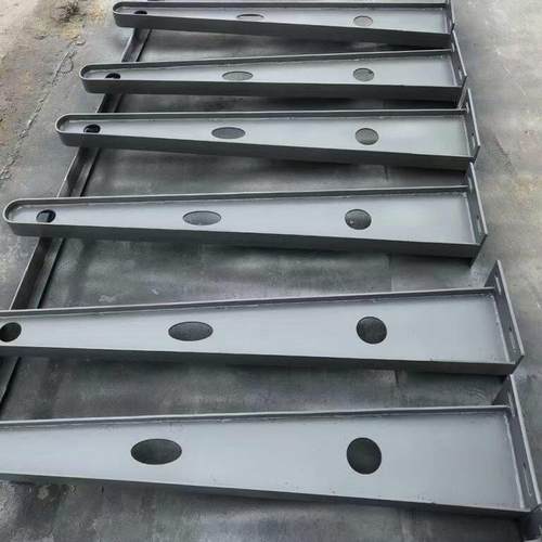 雨棚钢梁牛腿支架点式玻璃幕墙爪件门头工字挑梁玻璃支撑架子包邮