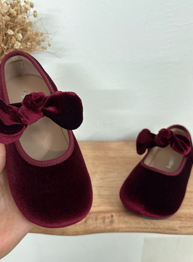 韩版童鞋2025女童秋冬新款蝴蝶结金丝绒公主皮鞋儿童红色新年单鞋
