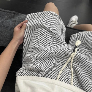 黑白小香风针织短裤男款夏季斑马纹裤子高级感宽松休闲运动五分裤