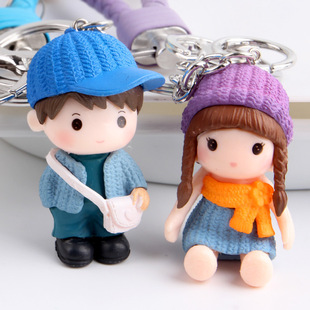 钥匙扣2022款情侣一对男生女生动漫人物创意精致小众包包挂件礼物