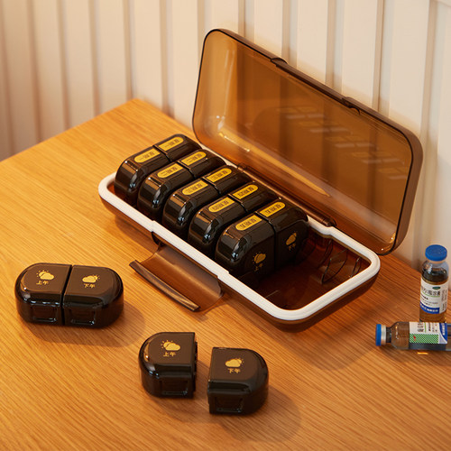 药盒便携分装一周七天