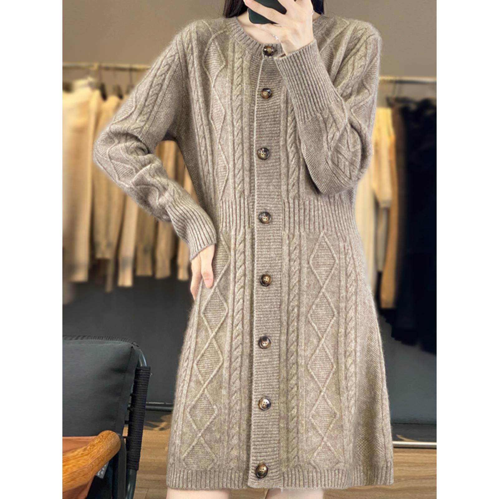 2025秋冬新款中长款纯羊毛开衫女士宽松显瘦扭花羊绒外套针织毛衣