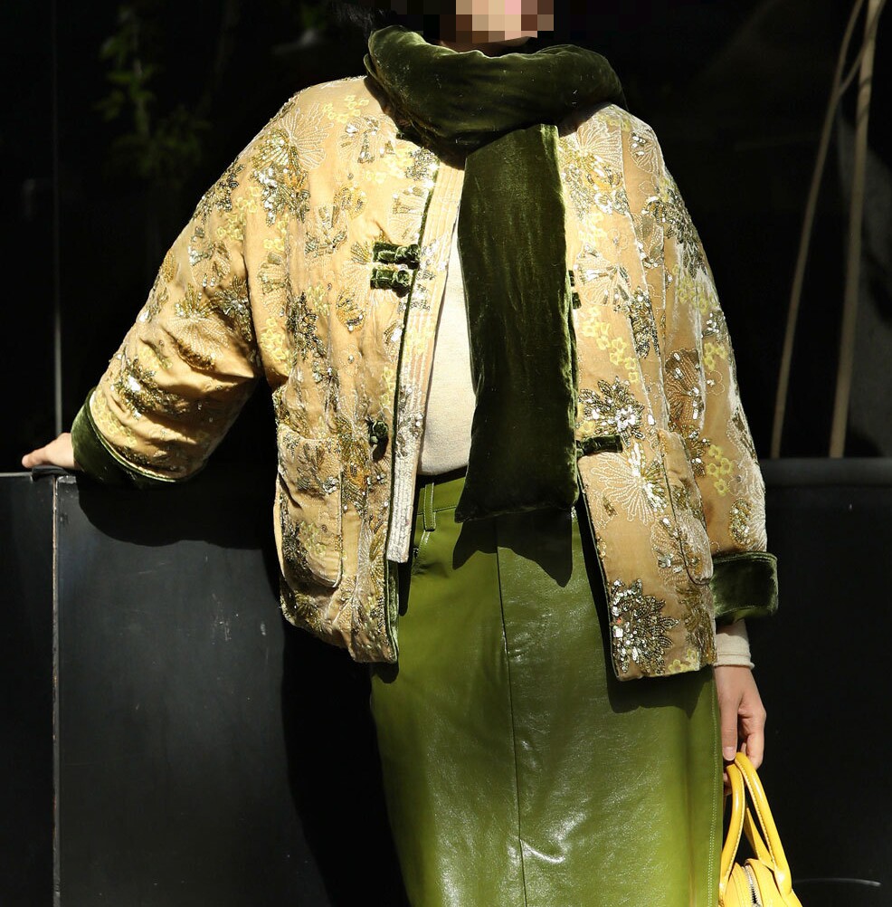重磅年货丝绒真丝鹅绒羽绒服新中式上衣外套（新款可以换码数）