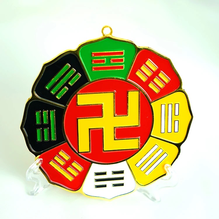 13CM加厚款五行后天八卦莲花万字符能量挂件黄万红万绿黑白万摆件