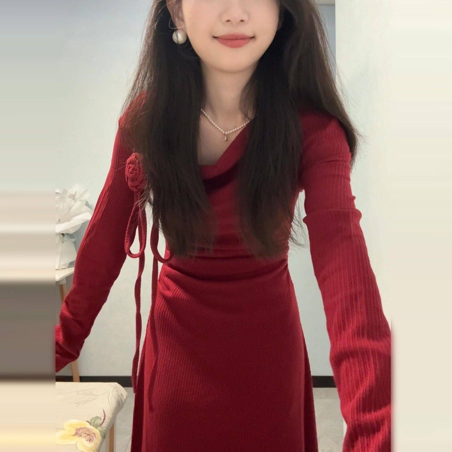 法式复古红色长袖连衣裙子女秋冬内搭打底裙出席重要场合长裙礼服