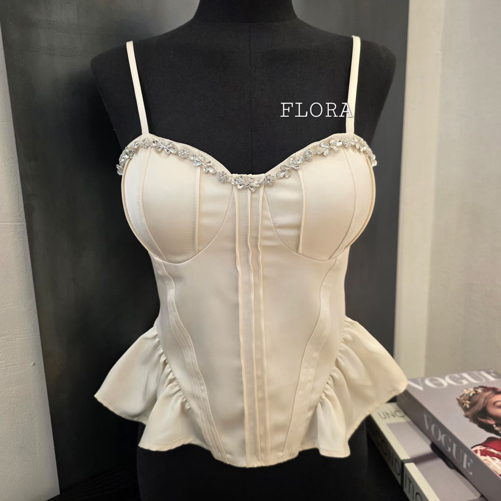 FLORA抹胸 秋新款 吊带花边 打底 美背 韩国东大门代购 带胸垫8
