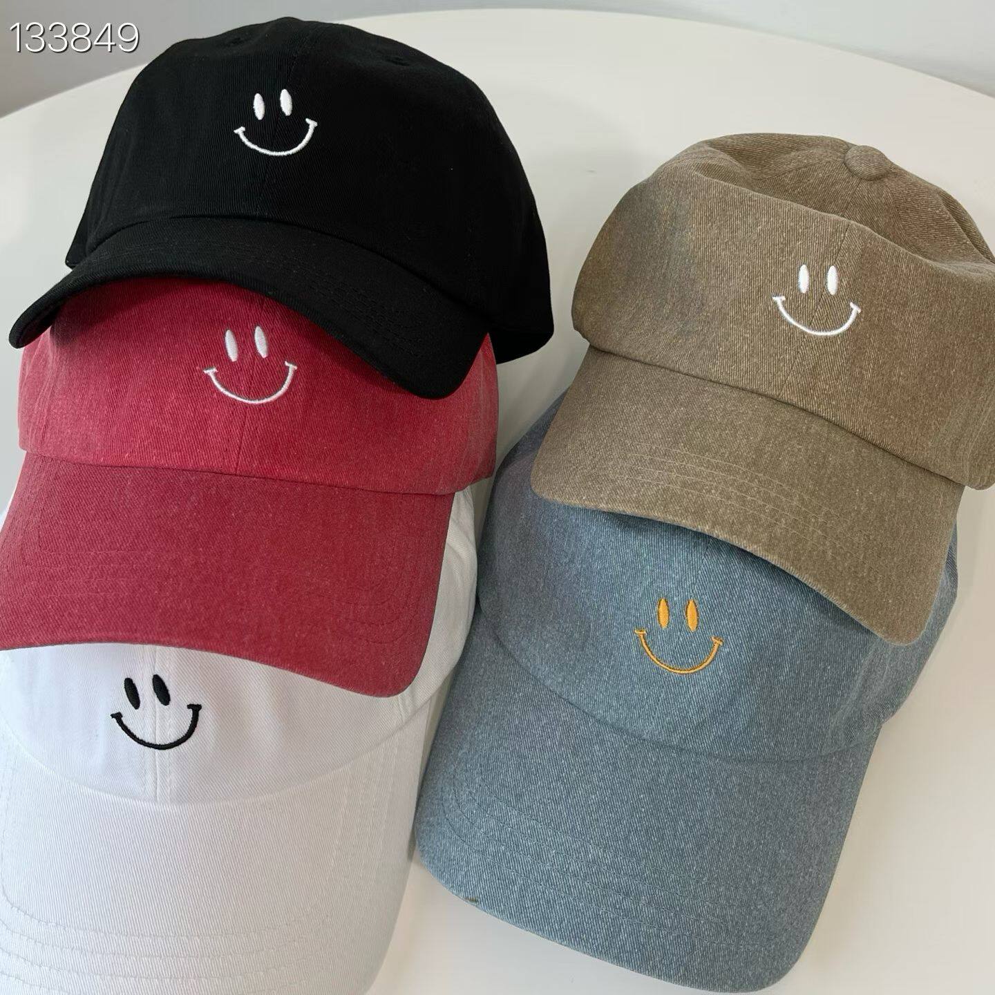 棒球帽 鸭舌帽 LovelyHat东大门代购 可爱笑脸 百搭女帽子5