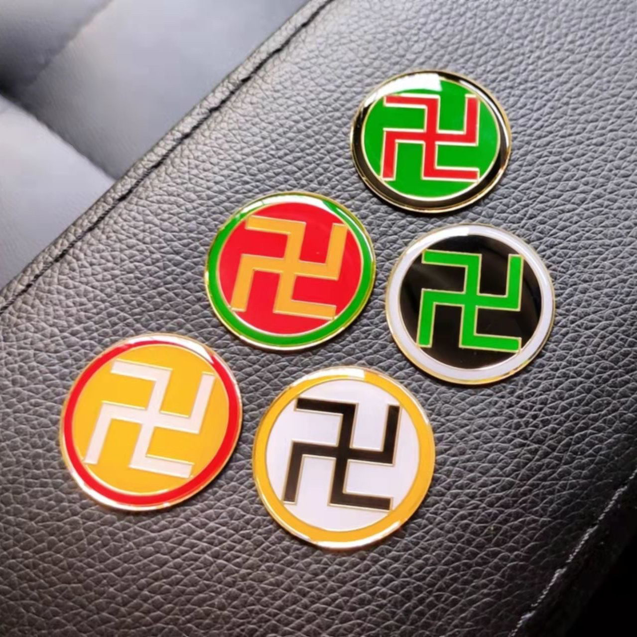 纯铜3公分太极手机贴 化解号码不利 车载太极八卦平安符有双面胶