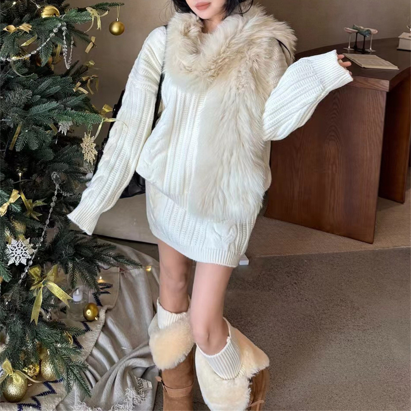 慵懒风麻花纹毛衣套装女圆领中长款针织衫上衣包臀短裙袜套三件套