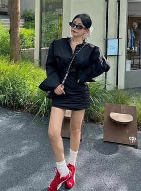 2025春装白色轻奢高级感衬衫式长袖连衣裙小个子褶皱包臀短裙