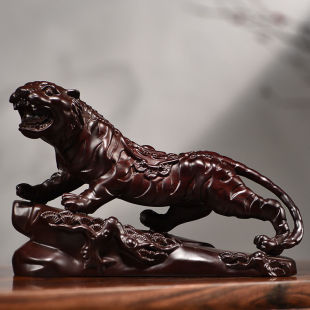 虎年虎虎声威老虎小摆件车载客厅办公室桌面旺宅家里装饰书架柜子