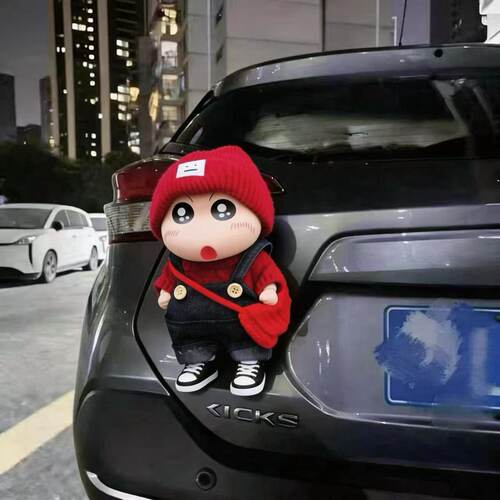 蜡笔小新可爱车载桌面手办摆件