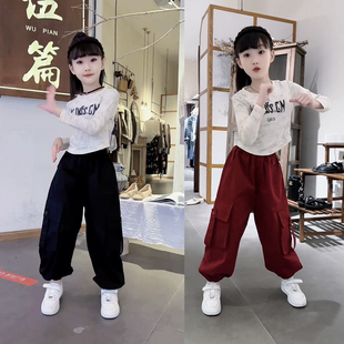 女童秋冬套装韩系2024新款中大童休闲打底衫女孩洋气工装裤两件套