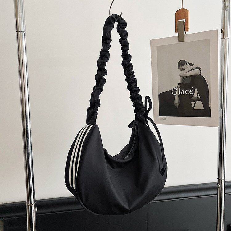 韩版帆布小包包女休闲简约饺子包慵懒风轻便三道杠云朵斜挎单肩包