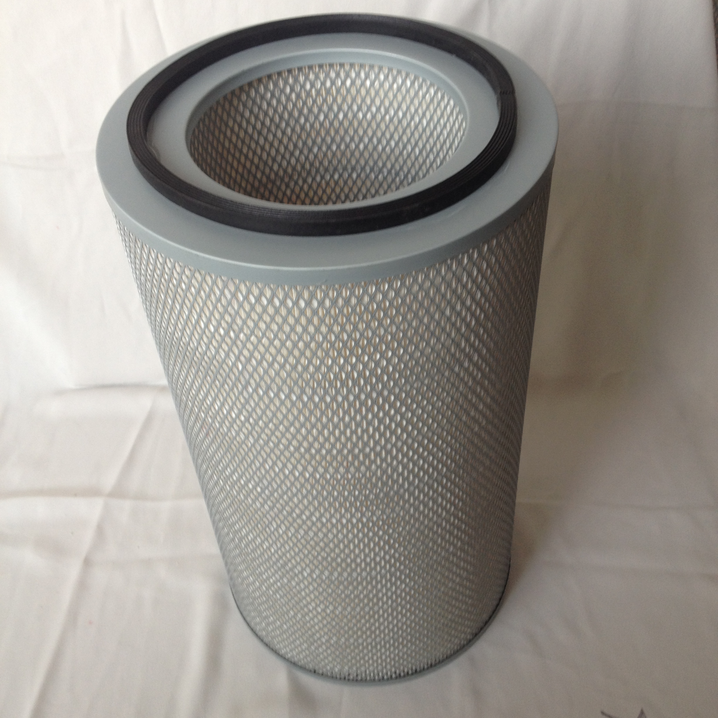 3038康明斯发电机组空气滤芯