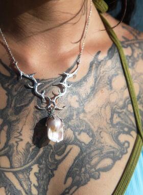 女款高级感落在颈间拼接星芒项链