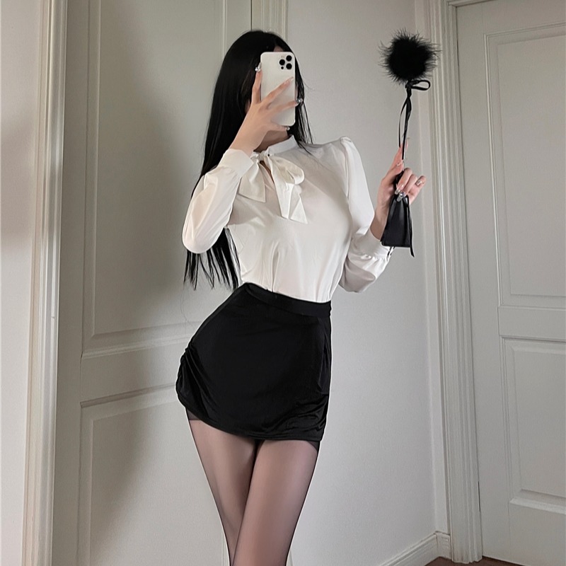 150cm矮个子性感ol女秘书诱惑衬衫调情激情套装制服短裙xxs加小码