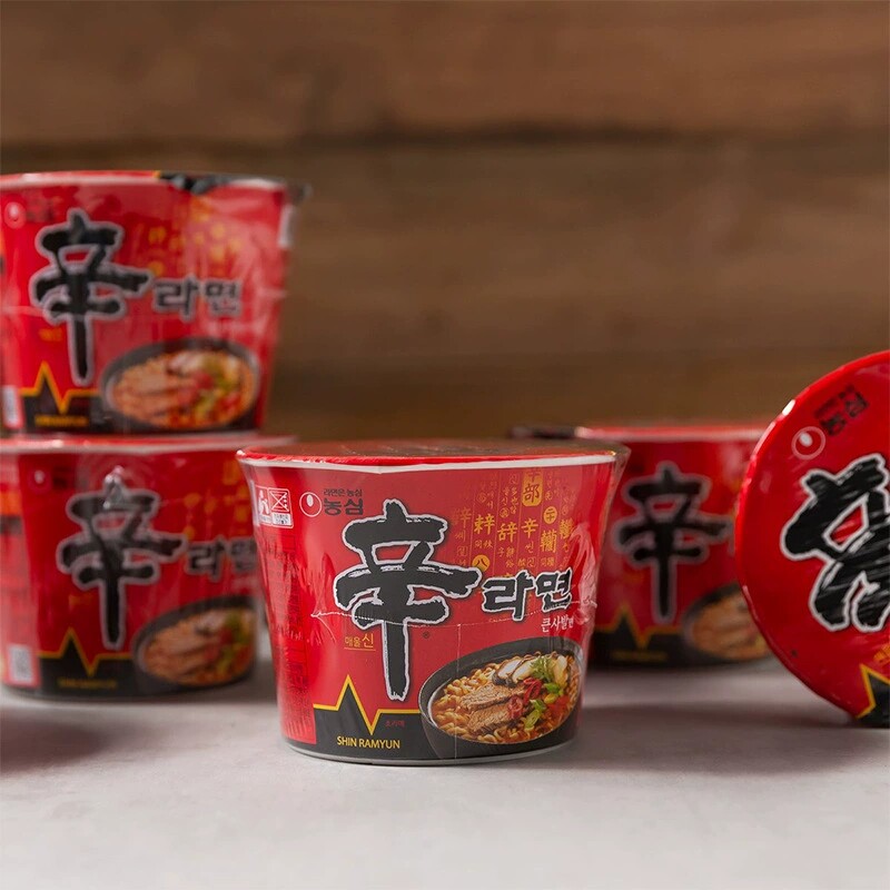 韩国进口农心辛拉面桶面114g速食方便面韩式经典辛拉面夜宵泡面