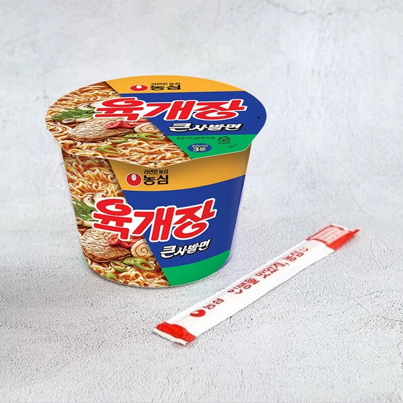 韩国进口农心桶面牛肉味泡菜味拉面110g韩式经典越小速食泡面拉面