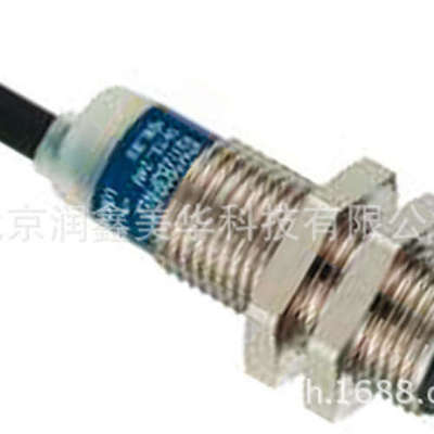 供应自动化及控制设备转换器感应接近传感器XS118BLPAM12C
