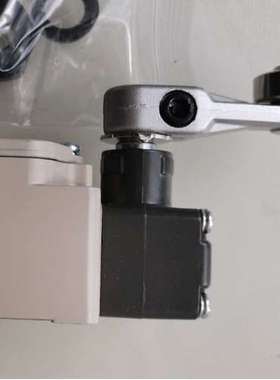 OMRON欧姆龙 温控器E5DC-CX0DSM-815 E5CB-Q1TCD E5CB-R1TCD全新