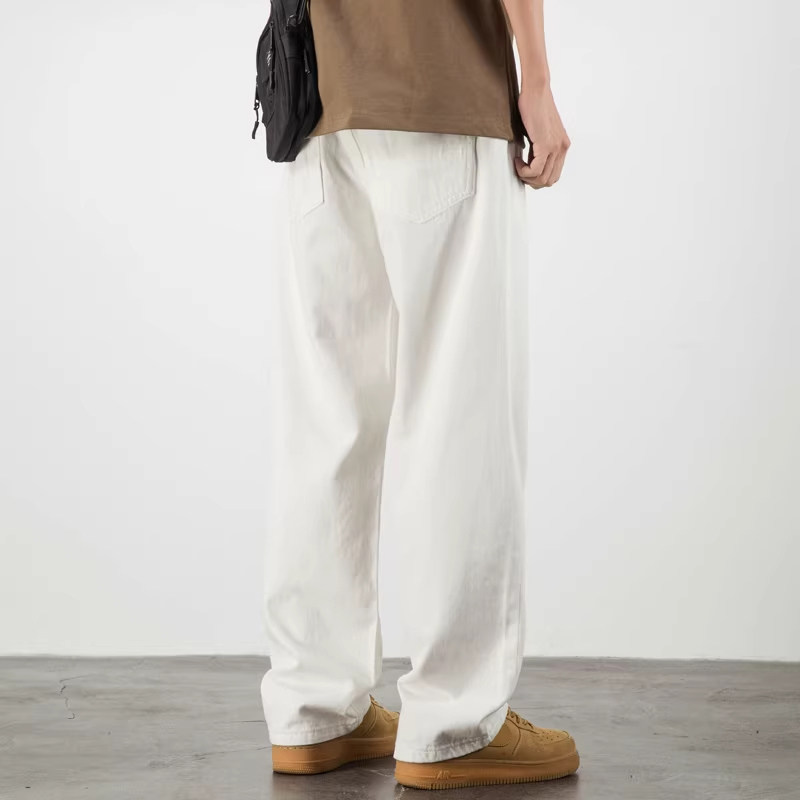 2026春季新款白色休闲牛仔裤男士潮流简约风直筒牛仔长裤简洁百搭