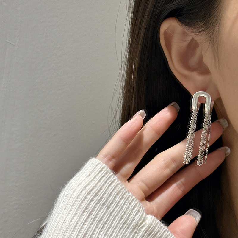 925纯银韩版流苏UU耳扣时髦ins风哑光个性耳环博主时髦耳饰品10克,饰品/流行首饰/时尚饰品新,银饰耳饰,淘宝优惠券,粉丝福利购,淘宝优惠卷