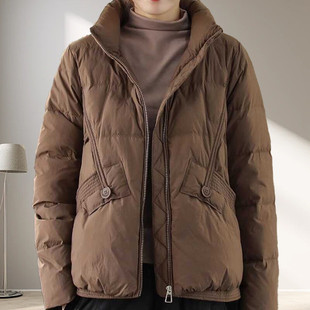 短款羽绒服女款2025年新款高端女冬季女装韩版白鸭绒女士宽松大码