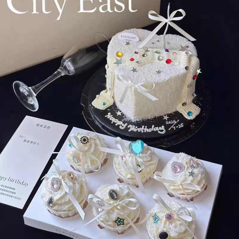 网红彩钻爱心蛋糕摆件爱心蜡烛毛毡生日帽装饰插件情侣纪念日甜品