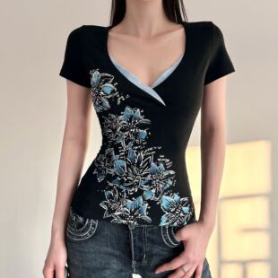 Floral 交叉方领撞色花卉印花T恤Cross Contrast Neck Tee Square