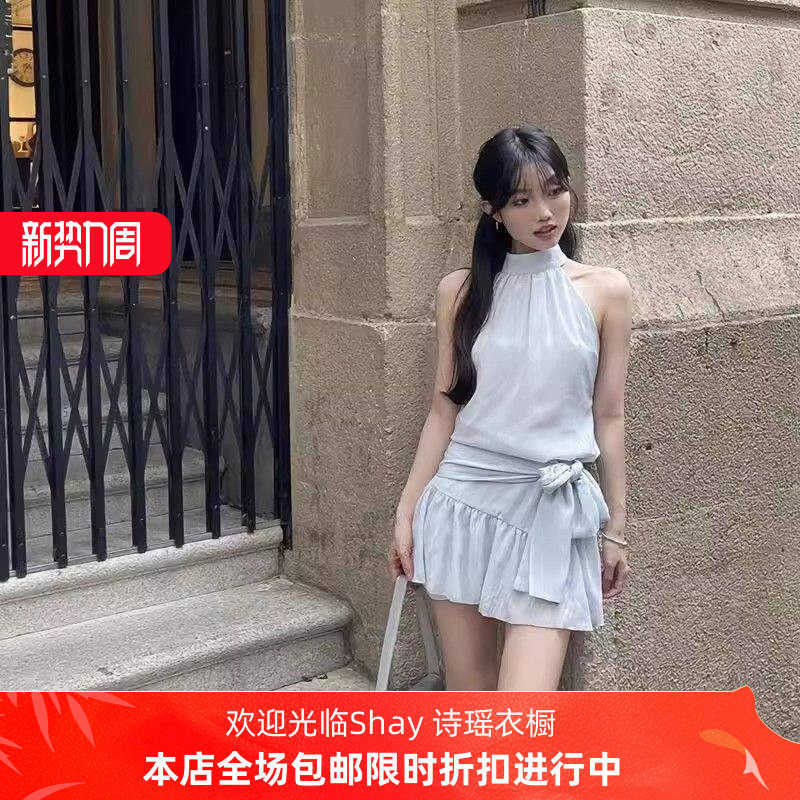小众气质度假脖风挂辣妹显瘦q连衣裙女性感短裙绑带收腰荷叶边无