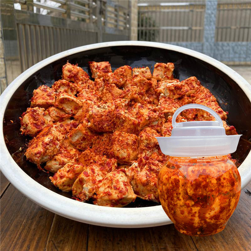安徽安庆太湖特产干辣椒壳豆腐乳无油无酒中辣腐乳下饭菜450g瓶装