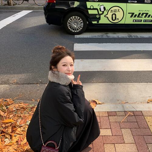 NEW EMPIRE26冬季新款设计感小众上衣毛领加厚黑色花苞棉服外套女