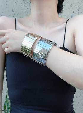 欧美复古朋克风光面手镯女小众设计感高级轻奢气质百搭手环手饰