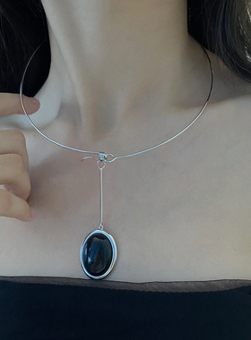 金属极简女黑色吊坠项圈锁骨链