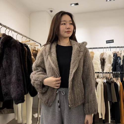 爱情的模漾  韩国代购 PD135（underkey）貴氣水貂毛連帽外套