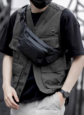 法国MlCANl KONS街头潮流男士包包单肩斜挎包旅行防水休闲胸包