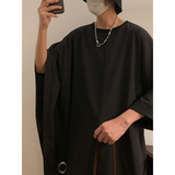 黑色