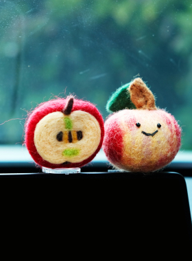 毛毡苹果可爱车内饰品摆件屏幕汽车中控台显示屏装饰车载好物平安