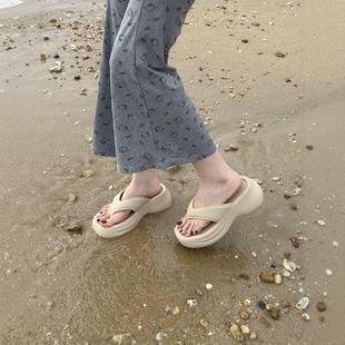 女夏外穿海边夹脚防滑防臭eva凉拖网红2025新款 沙滩厚底人字拖鞋