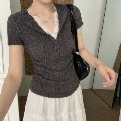 大码女装胖mm蕾丝拼接假两件短袖夏季新款修身显瘦v领上衣