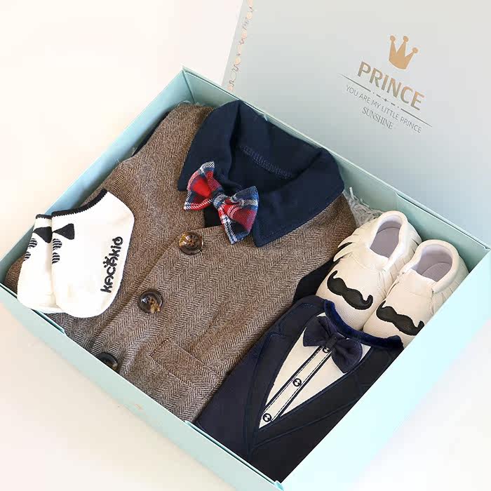 Coffret cadeau pour bébé DEARS - Ref 1952042 Image 1