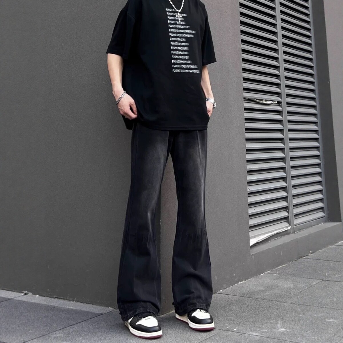 复古黑色牛仔裤男vibe潮牌宽松直筒裤高街垂感微喇阔腿长裤子特惠