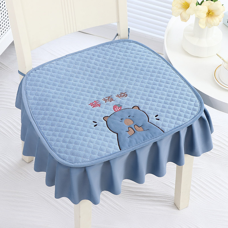 大花边单垫2025新款四季通用防滑耐磨刺绣图案简约时尚雪尼尔面料