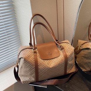 大容量女士外出旅行包2024新款 行李包干湿分离健身包包收纳袋 时尚