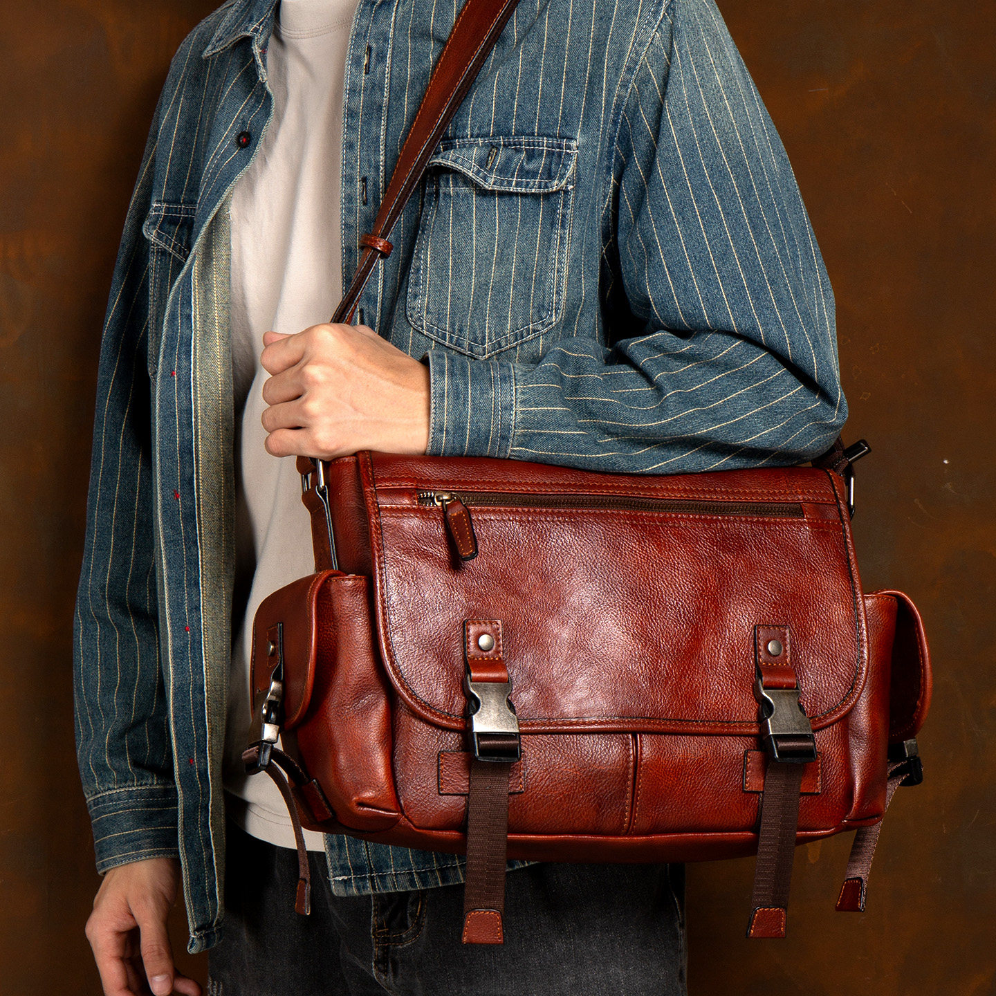 慢时光复古潮手工真皮单肩包横款男包休闲头层植鞣牛皮斜挎包通勤