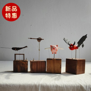 创意动态摆件音乐盒实木手工会飞 天鹅飞鸟独角鲸鱼飞猪高级礼物