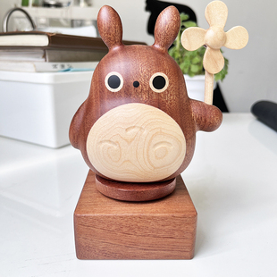 方圆音乐盒底座龙猫实木八音盒小托 托盘潮玩摆件旋转展示台diy礼